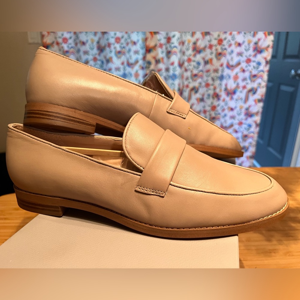 Franco Sarto L-Hudley, Bisque loafers sz 9 NEW